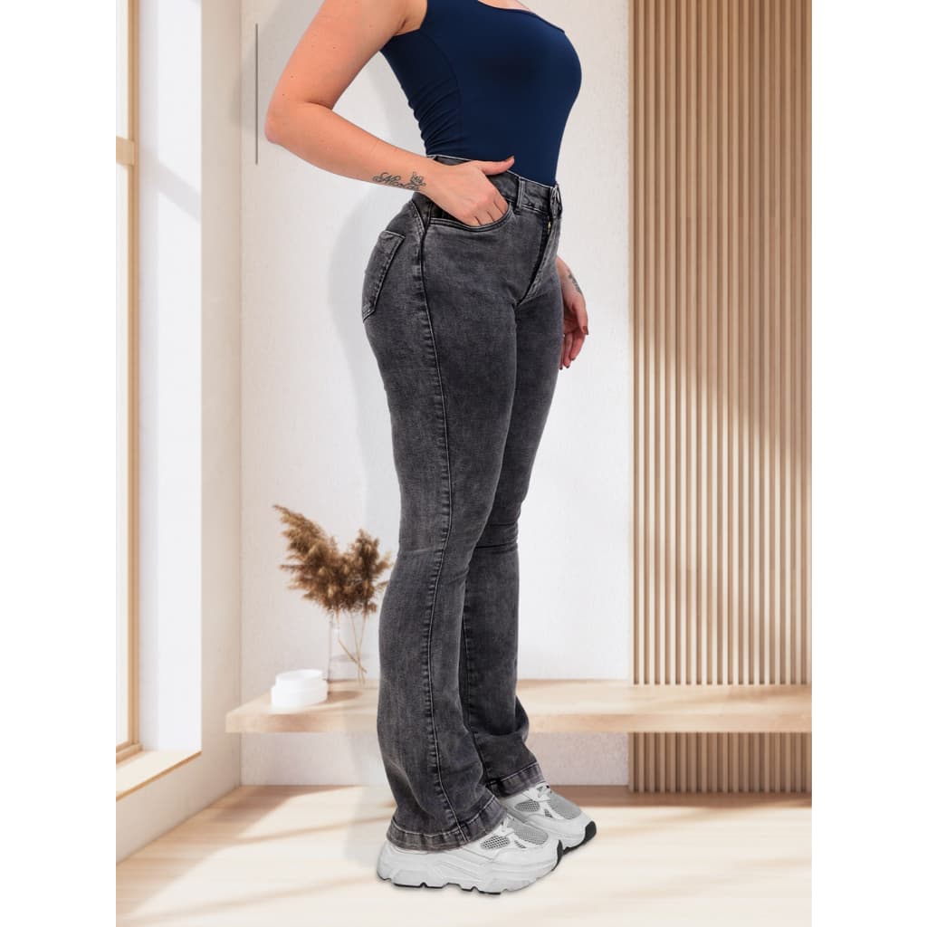 Calça Jeans Feminina Flare Empina Bumbum Hot Pants C/ Bolsos