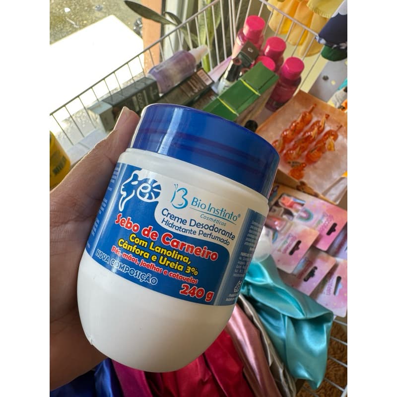 creme sebo de Carneiro Bio instinto - com lanolina, cânfora e ureia 3%