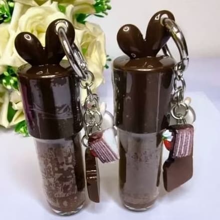 Lip Gloss chocolate com chaveiro - hidratante Choco Hot  Gloss labial