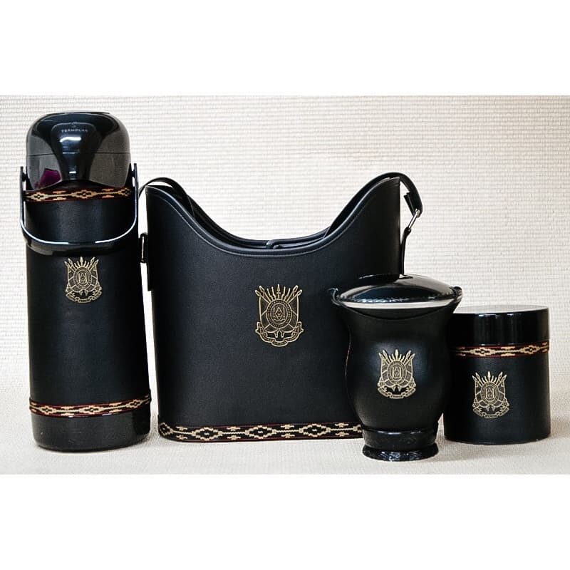 Kit Completo Chimarrão Masculino Cuias.rs – 5 Peças Luxo com Bolsa, Cuia e térmica Termolar , Pote d