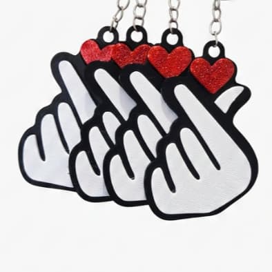 Chaveiro Mini Coração Dorama Finger Heart | Kit Lembrancinha para Aniversários e Datas Comemorativas