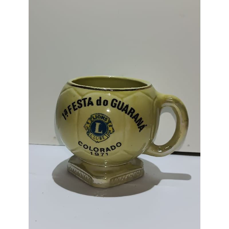 Caneca Antiga de 1971 formato Bola Colecionável leia a descrição