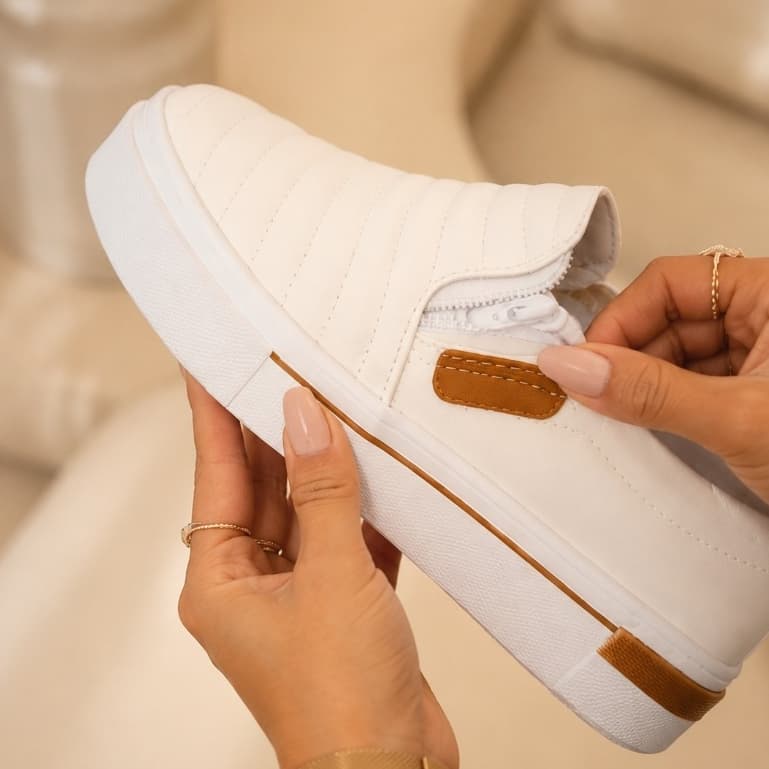 Sapatilha Slip On Feminina Casual Super Confortável Leve Macia Calce Fácil 34 ao 43 Envio Rápido Frete Grátis