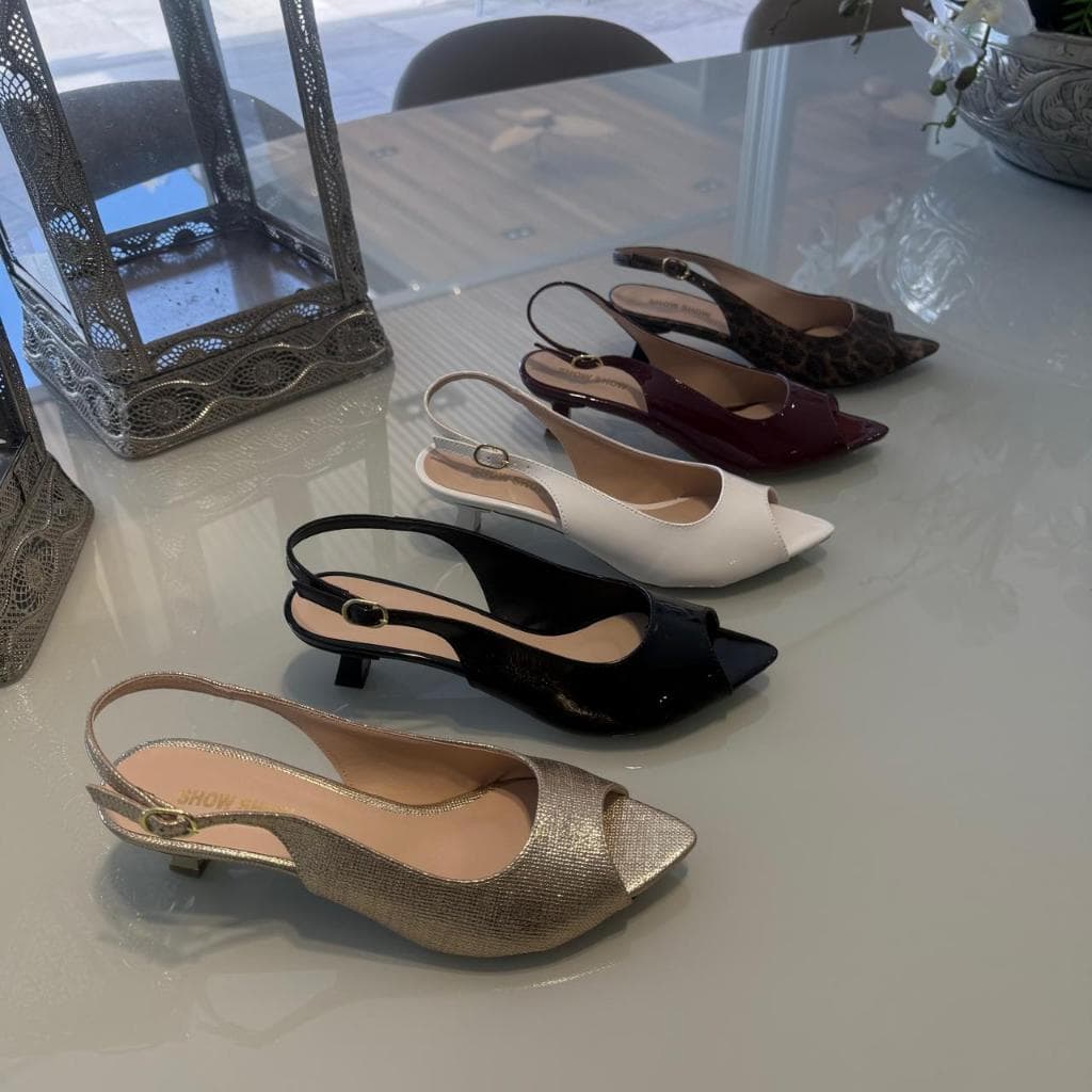 SCARPIN BICO FOLHA ABERTO NA FRENTE E SALTO TAÇA DE 5CM