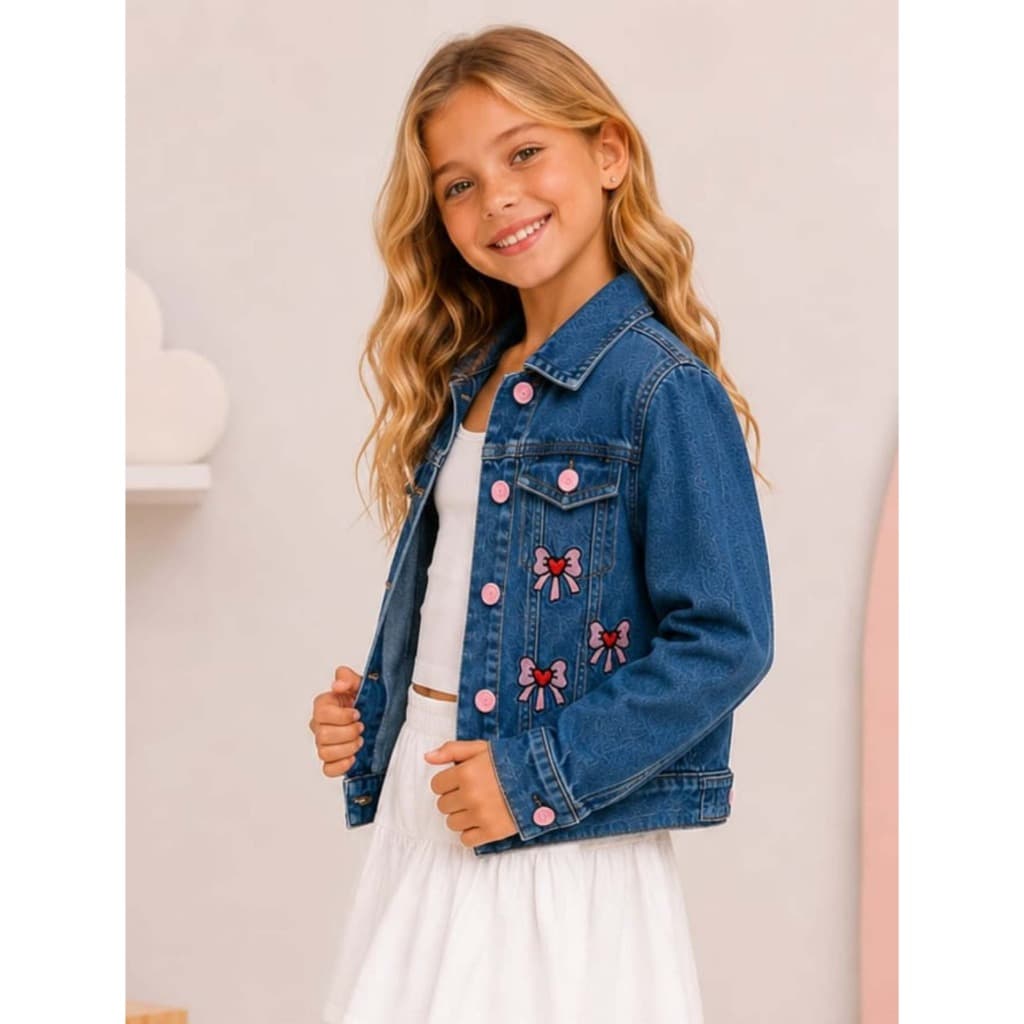 Jaqueta Jeans Infantil Feminina 100% Algodão com Bordados de Laços e Botões Rosa Casual Confortável e Versátil