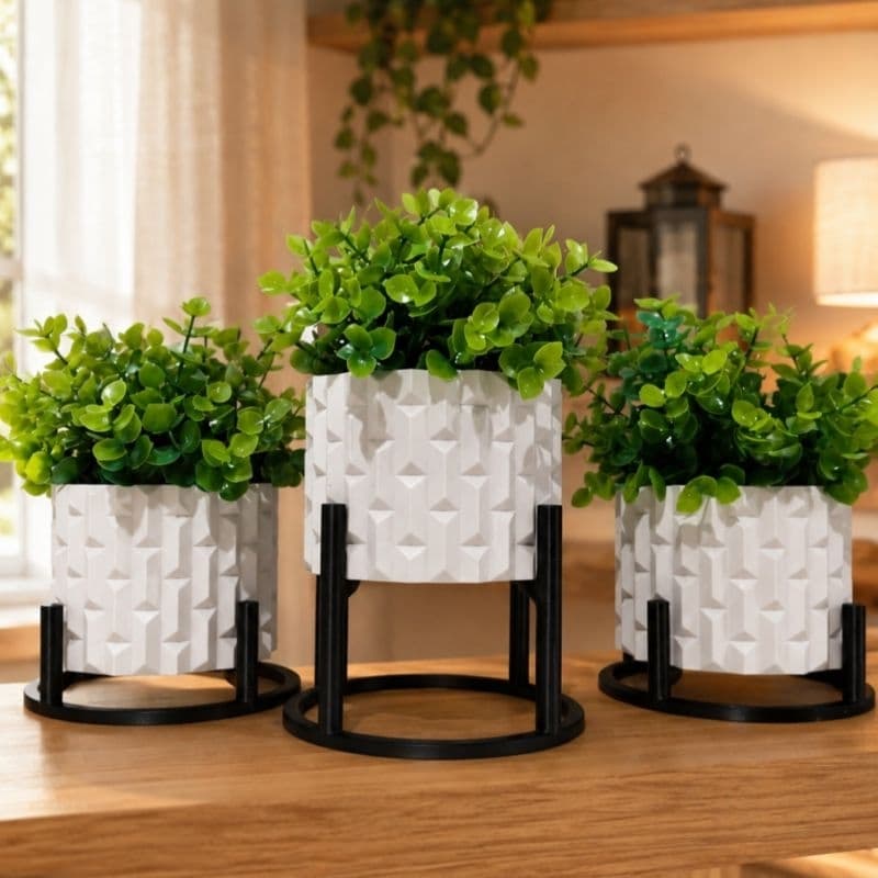 Kit 3 vasos decorativos com plantinha artificial | decoração| sala | cozinha | banheiro | escritório | studio