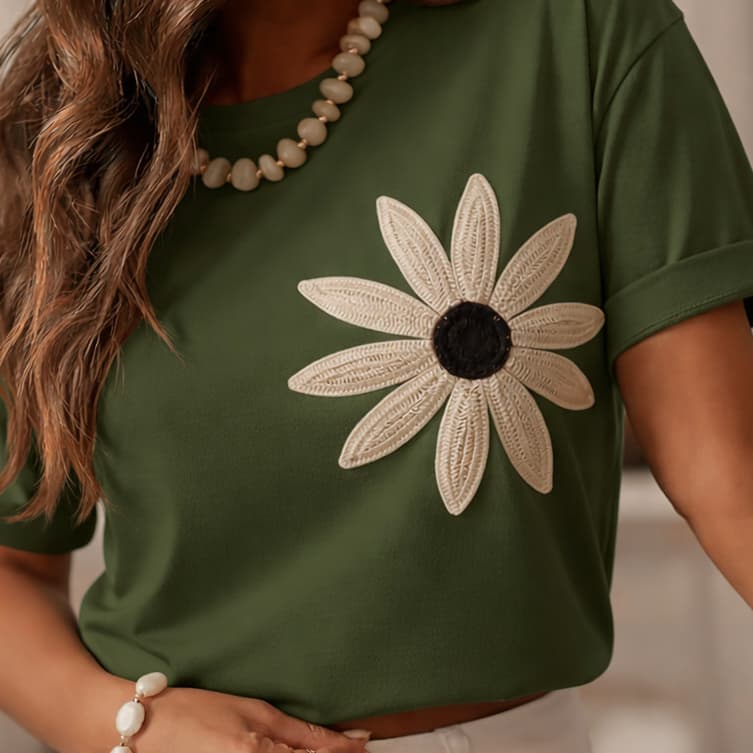 Camiseta Feminina Estilosa Margarida Lançamento Camiseta 100% Algodão