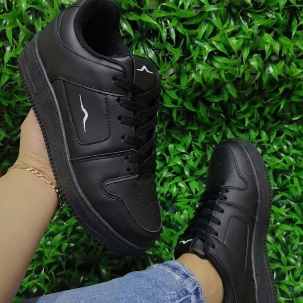 Sneaker Masculino ZOVIC Urban Performance Visual Contemporâneo Construção Robusta para Uso Contínuo