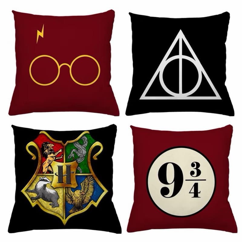 KIT 4 CAPAS DE ALMOFADAS IDEAL PARA DECORAÇÃO, HARRY POTTER - TAMANHO 45X45
