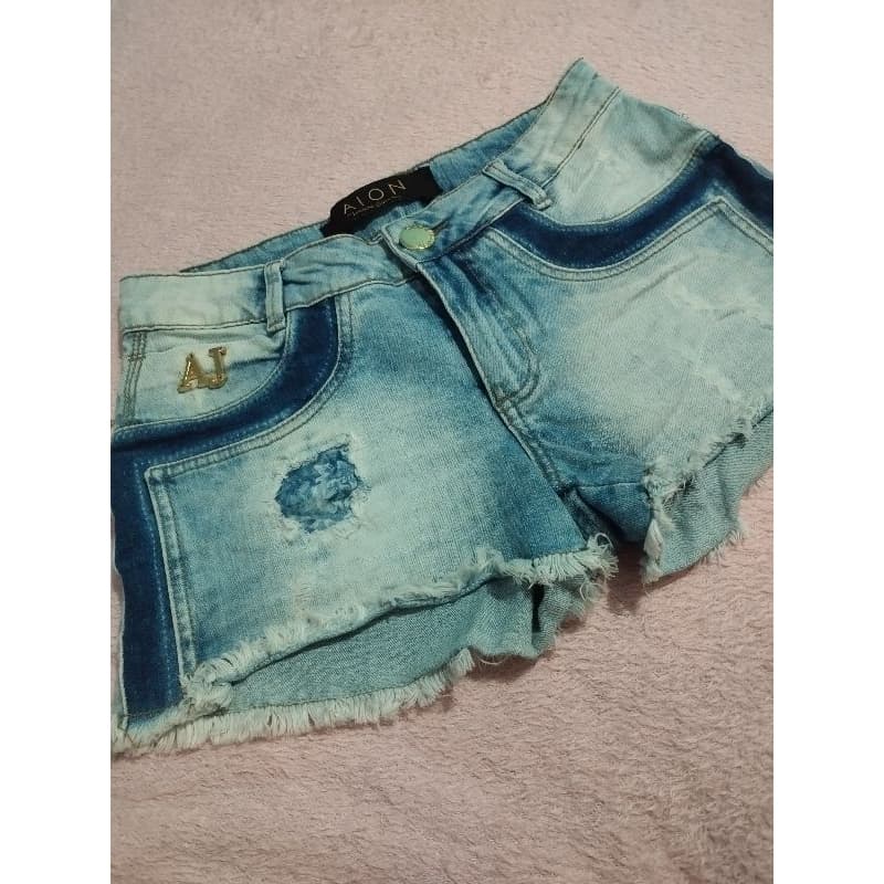 Short jeans feminina, bermuda jeans, veste 38.