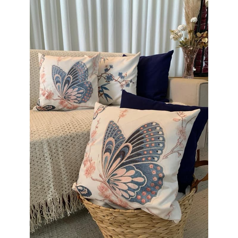 Capa de almofadas kit com 05 e 03 peças em Suede 3D sublimada e lisas decorativas 45x45