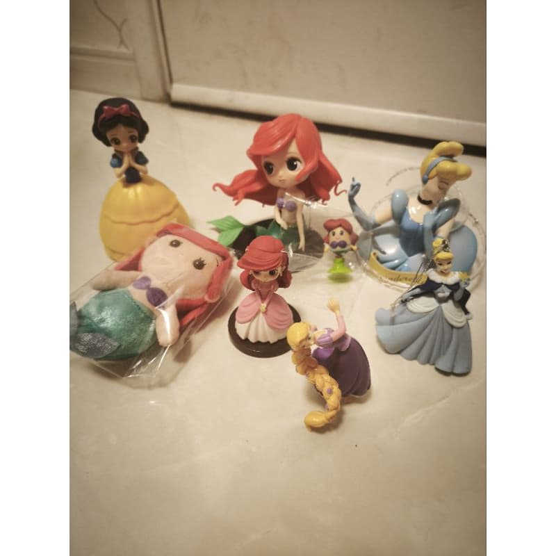 Figure Princesas Disney Original Branca de Neve Ariel Cinderela Rapunzel Enrolados
