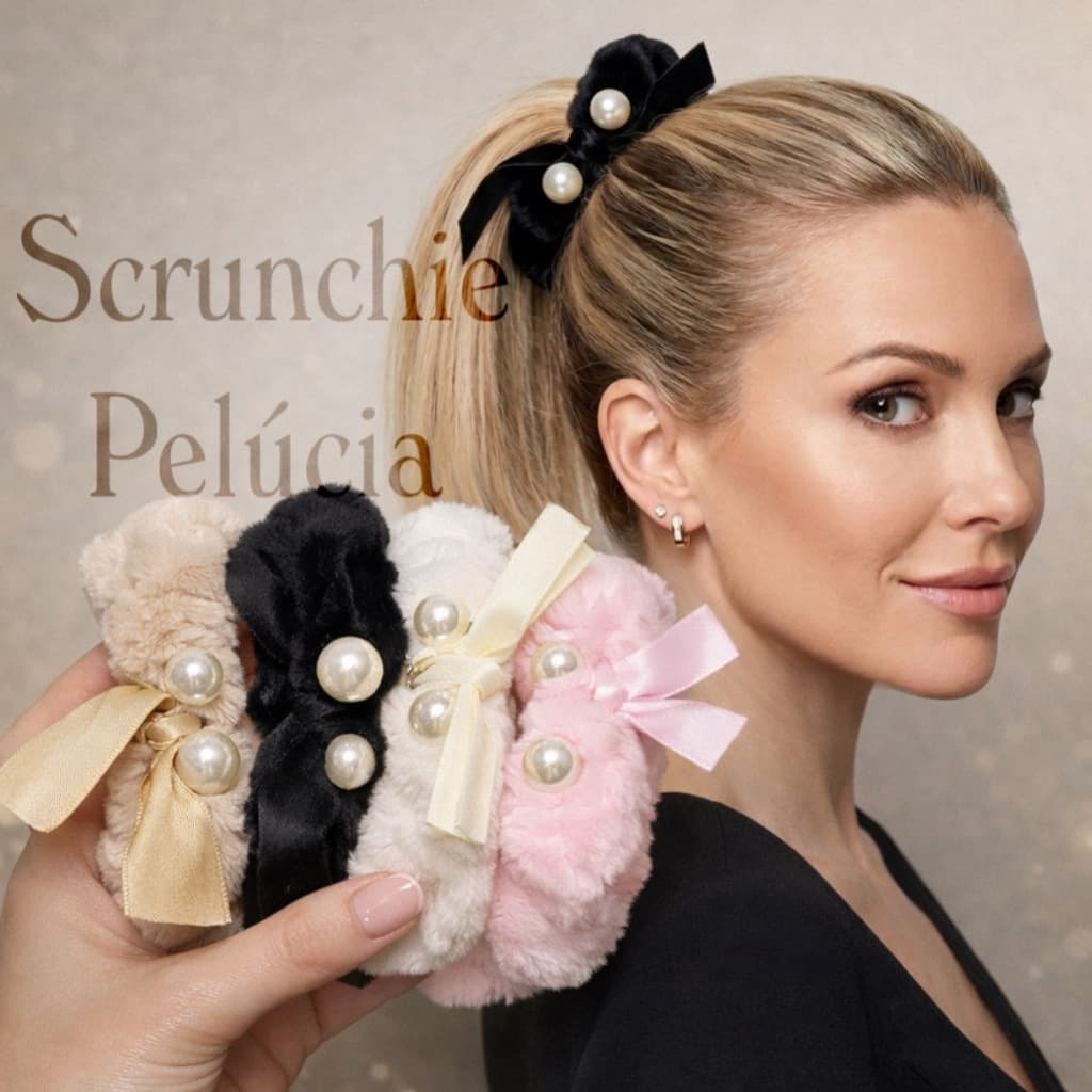 Scrunchie de Pelúcia com Pérolas e Laço – Elástico de Cabelo | Xuxinha