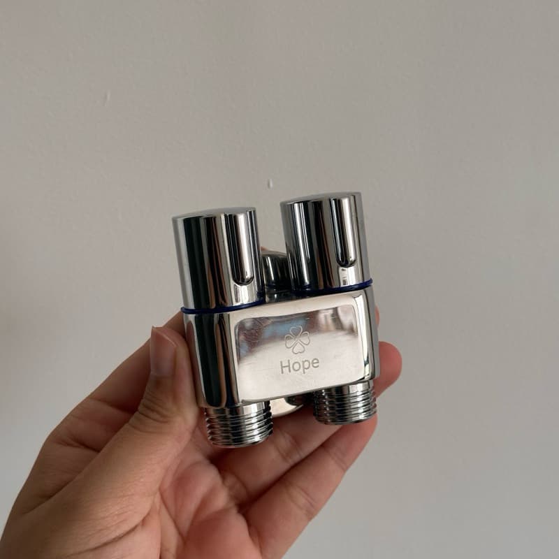 Adaptador Divisor para Torneira 2 Saídas Cromado Prata – Conector 2 Vias Compacto e Resistente Brechó
