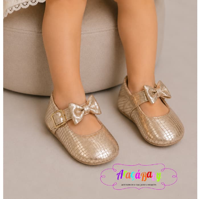 Sapatilha Bebê com Laço Luxo Removível – Conforto Macio Antiderrapante Festa Batizado Menina