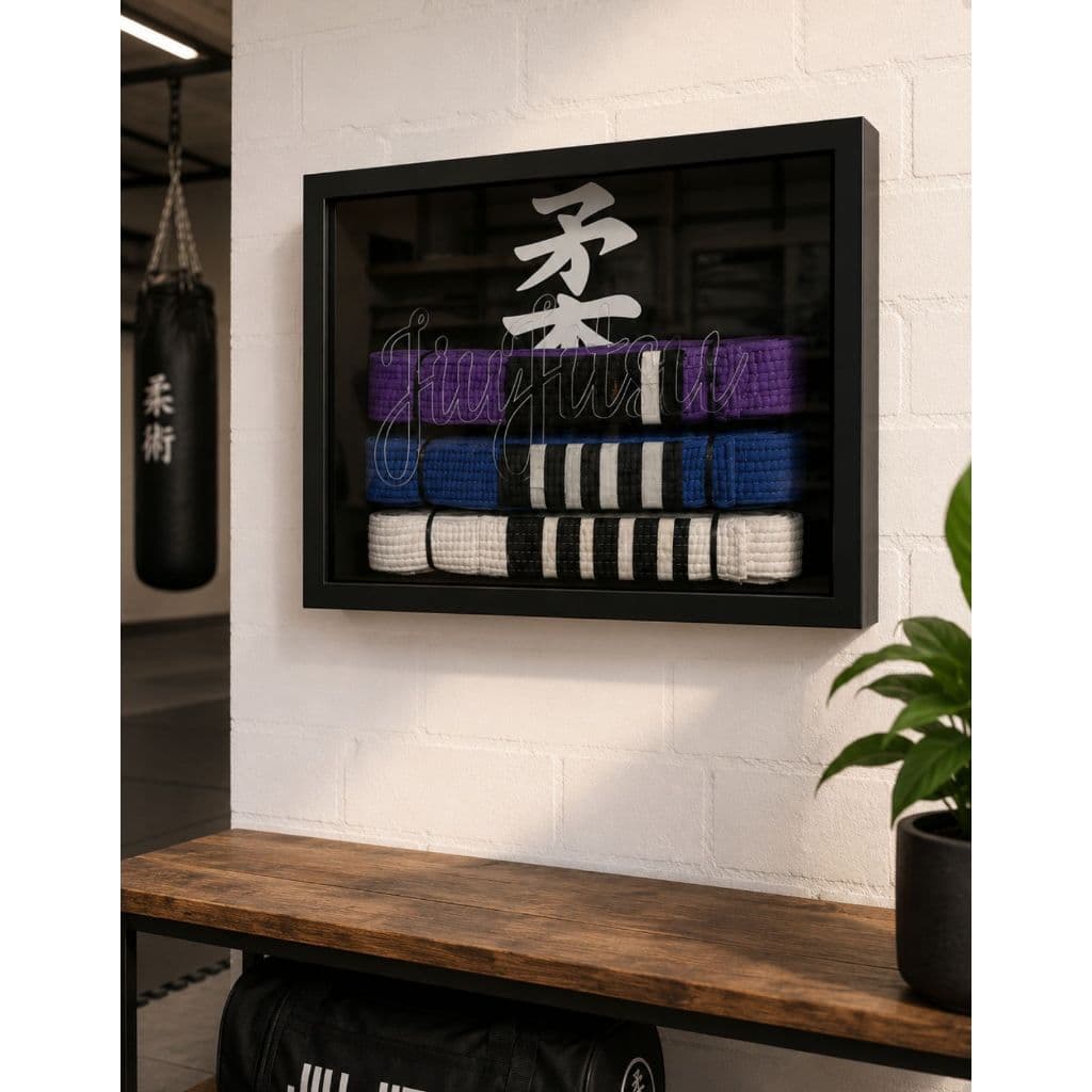 Quadro Expositor para Faixas de Jiu-Jitsu + Acrílico