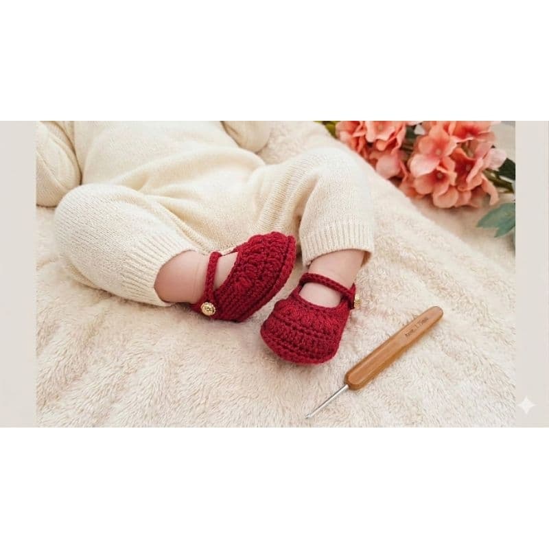 Sapatinho de Bebê em Crochê Mary Jane - Vermelho Luxo | Para Saida Maternidade, Smash the Cake, Eventos, Ensaio, Passeio