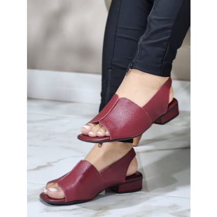💎👡🌟RASTEIRA EM COURO LEGÍTIMO COM SALTO 2 CENTÍMETROS PALMILHA EM GEL SUPER CONFORTÁVEL E ELEGANTE PARA QUALQUER OCASIÃO
