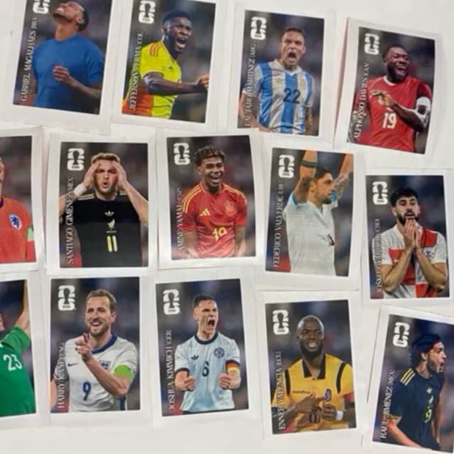 kit 14 figurinhas colecionaiveis futebol