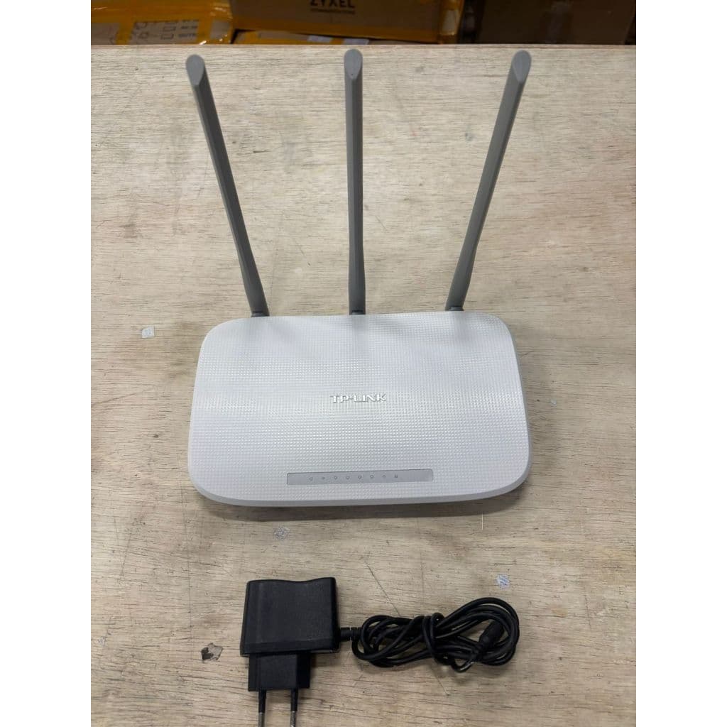 Roteador TP-Link TL-WR845N 300Mbps 3 Antenas Wi-Fi