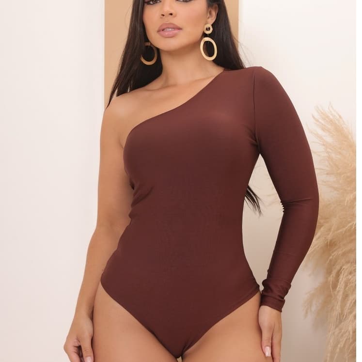 BODY FEMENINO DE ÚM OMBRO SÓ COM MANGA LONGA