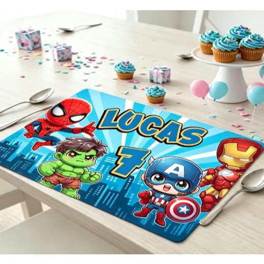 Jogo Americano Descartável Personalizado Infantil | Tema HEROIS CUTE | Nome e Idade Personalizados
