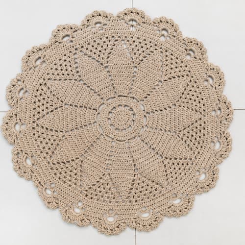 Tapete Redondo de Crochê Artesanal 70x70cm Feito à Mão Barbante Decoração