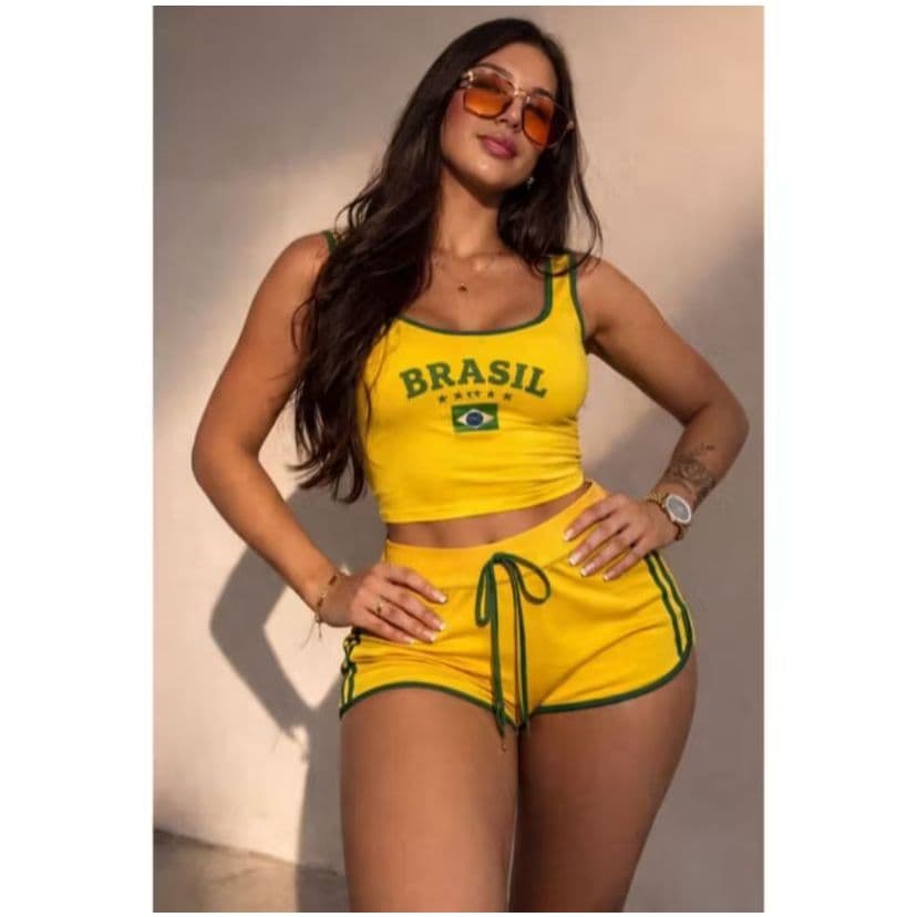 Conjunto Brasil cropped de alça e short feminino Copa do mundo 2026 vibe brasileira para looks do brasil