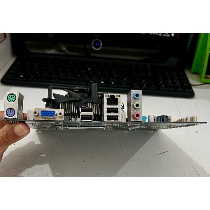 KIT GAMER PLACA MÃE  GIGABYTE GA-H61M-S1  REV: 2.2 - i7 2600 3.50 GHz  DDR3 - LGA 1155 (Usada)