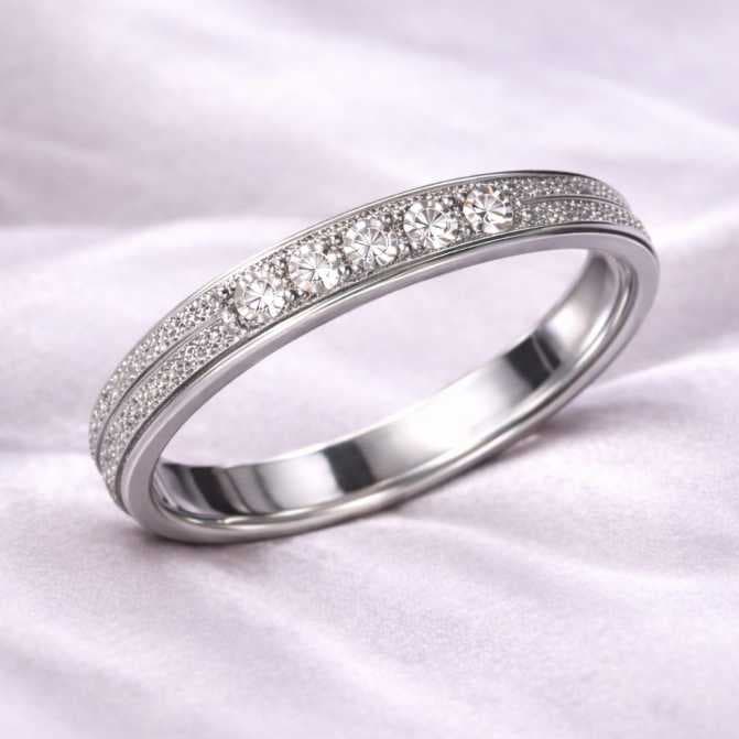 Anel Feminino 5 Pontos de Luz - Aço Inoxidavel - Prateado - Modelo Elegante e Delicado