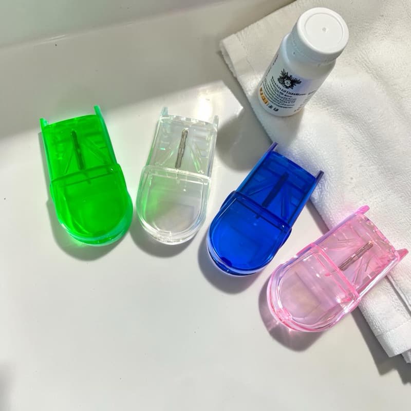 Cortador De Comprimidos Com Lâmina de Corte e Porta Medicamentos