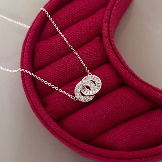 Cordão Dois Aros Vazados Cravejados em Prata 925 - 120900