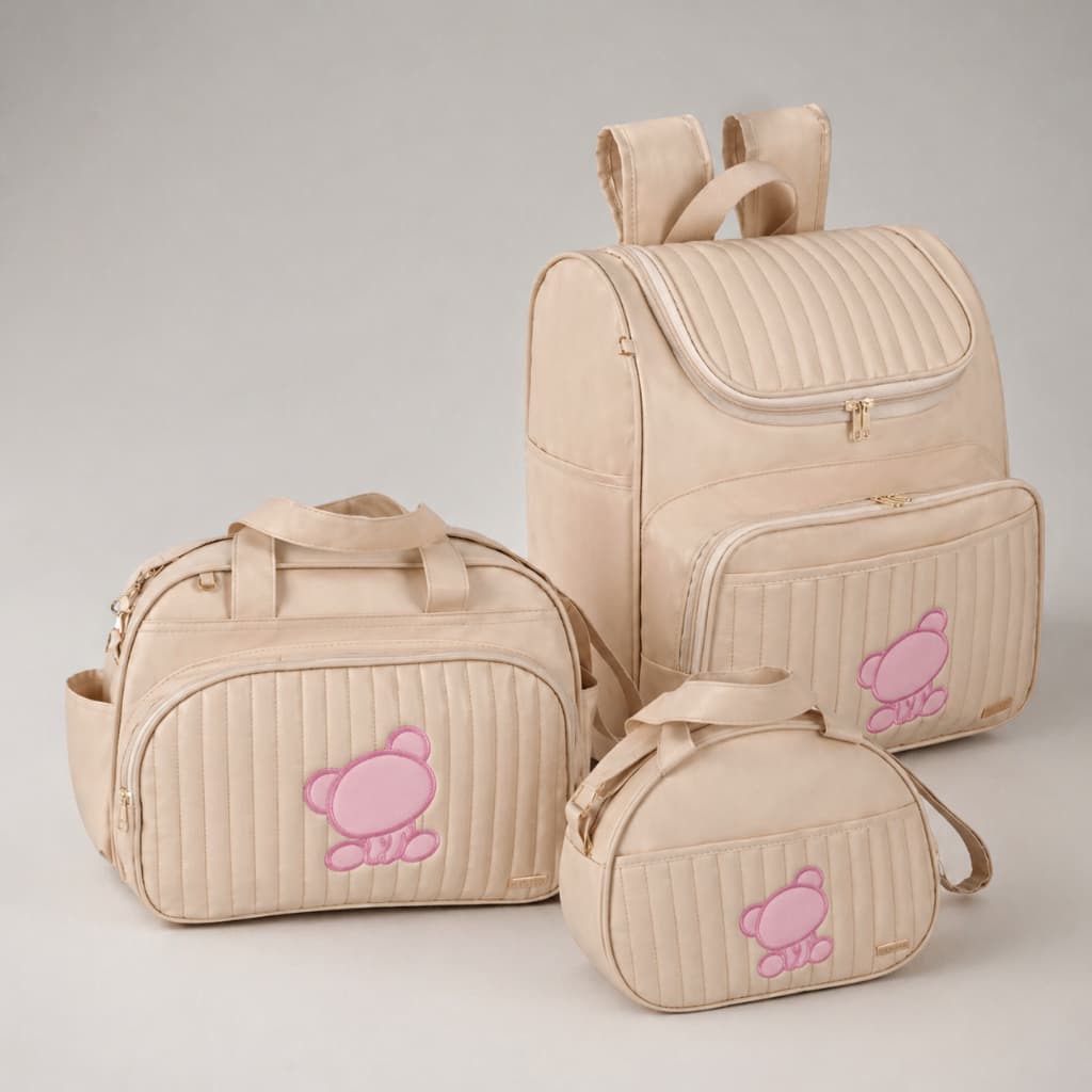 Kit Bolsas Maternidade 3 peças Bege c/Mochila, Bolsa e Frasqueira Urso Bordado Rosa