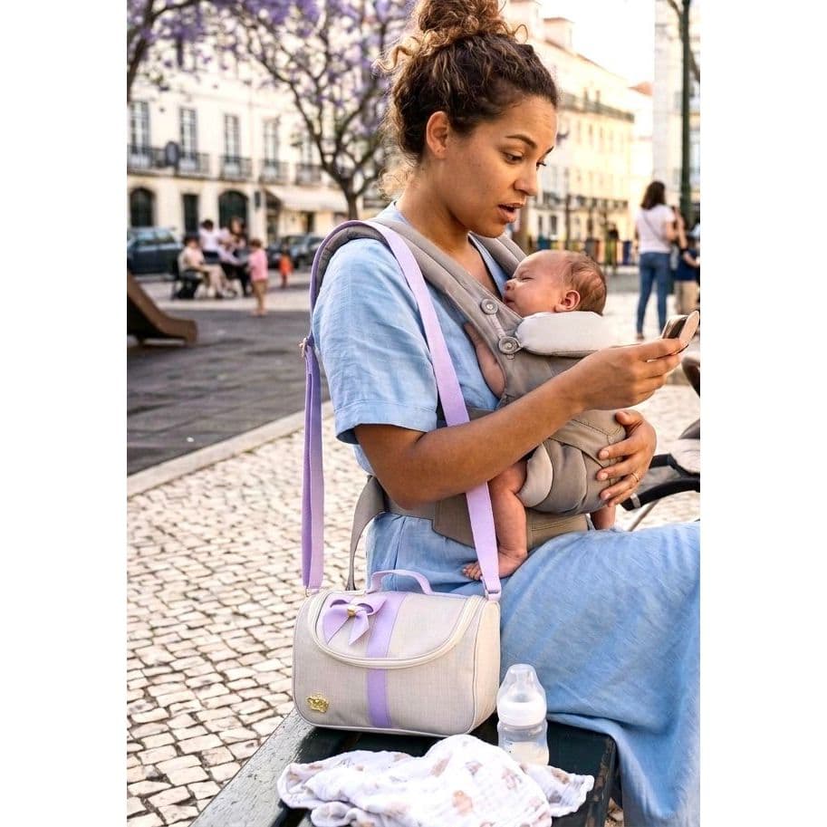 Bolsa Lateral M Bege/Lilas Maternidade Luxo Laço
