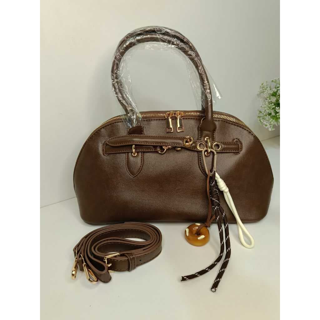 Bolsa Feminina Transversal e de Mão - Elegância e Funcionalidade para o Dia a Dia