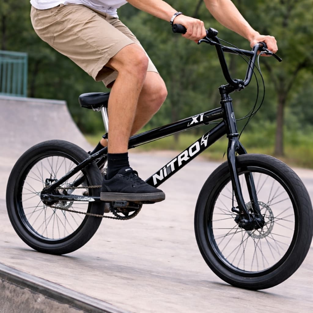 Bicicleta Aro 20 Infantil Freestyle Grau BMX Freio a Disco Manobras Ello Bike Modelo Nitro Em Aço
