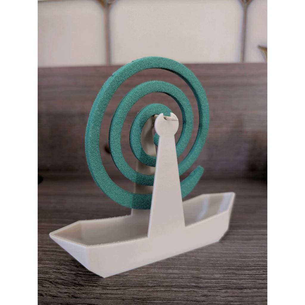 Porta Espiral Anti Mosquito em Formato de Barco Decorativo + Suporte de Fixação