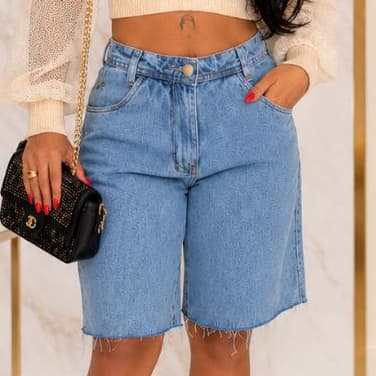 Bermuda Jeans Feminina Cintura Alta Barra Desfiada - (Short jeans) A.Ming Jeans