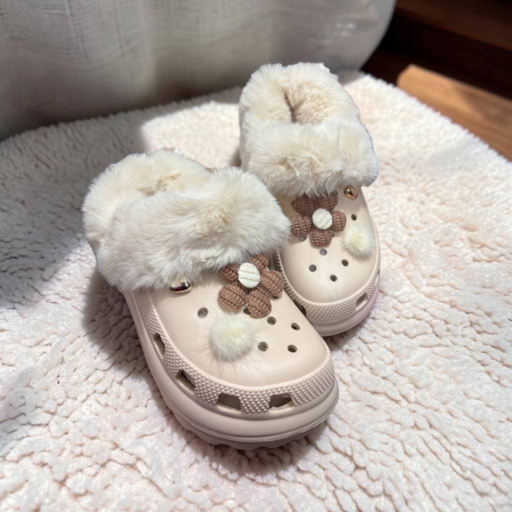 Babuche com Pelúcia Removível 2 em 1 Verão e Inverno - Acessórios Removíveis