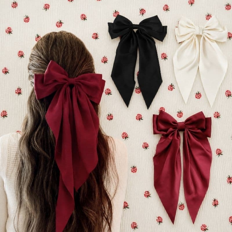 Kit 2 Laços de Cabelo Pequenos em Cetim Boutique Feminino Presilha Elegante