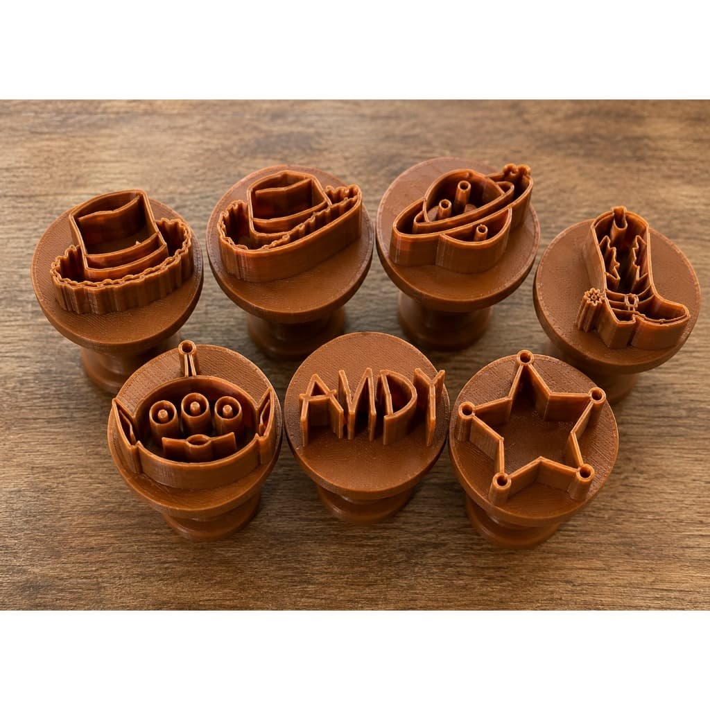 Kit 8 Carimbos de brigadeiros ou argila Toy Story