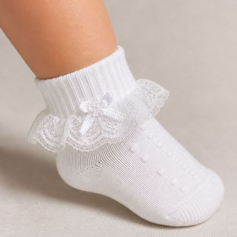 Meia Bebê Menina Luxo Renda Laço Florzinha RN Batizado Casamento Delicada Cano Médio