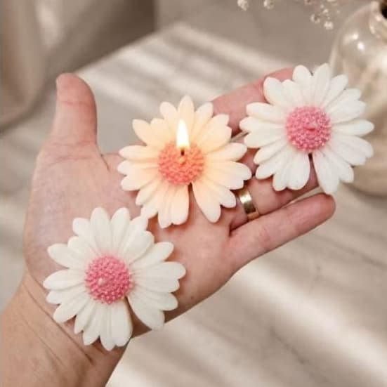 20 velas margaridas lembrancinha aniversário casamento festa / vela aromática/ vela flor/ vela perfumada/ decoração