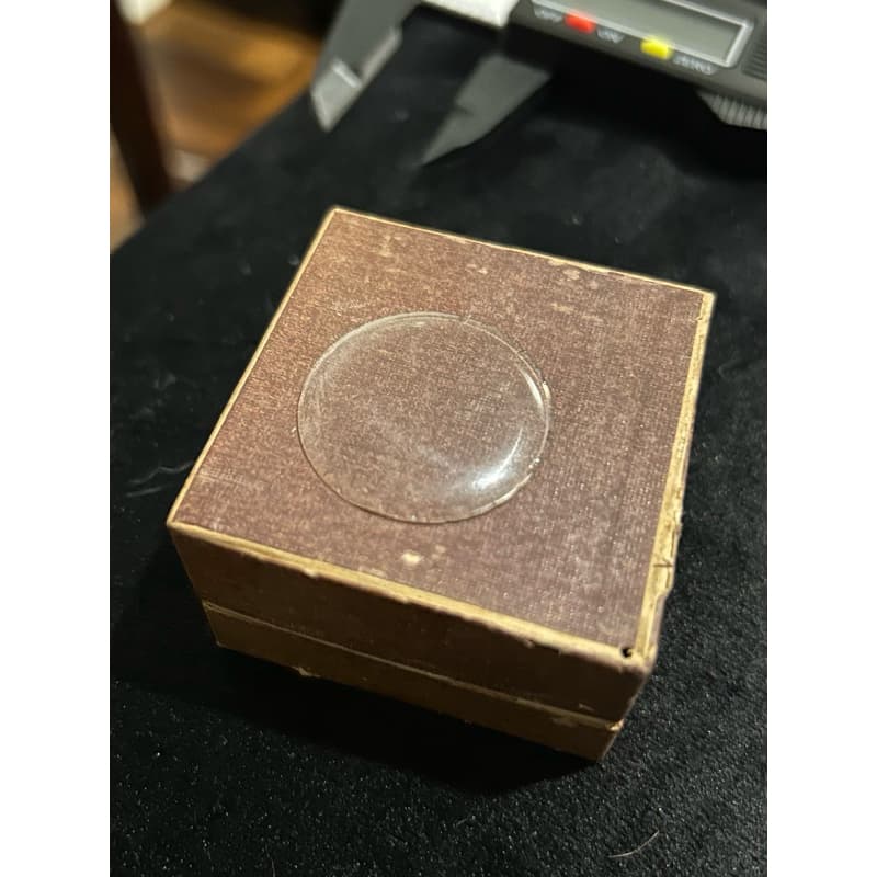 VIDRO DE SAFIRA COM 29,4mm de DIÂMETRO E 2,6mm DE ALTURA
