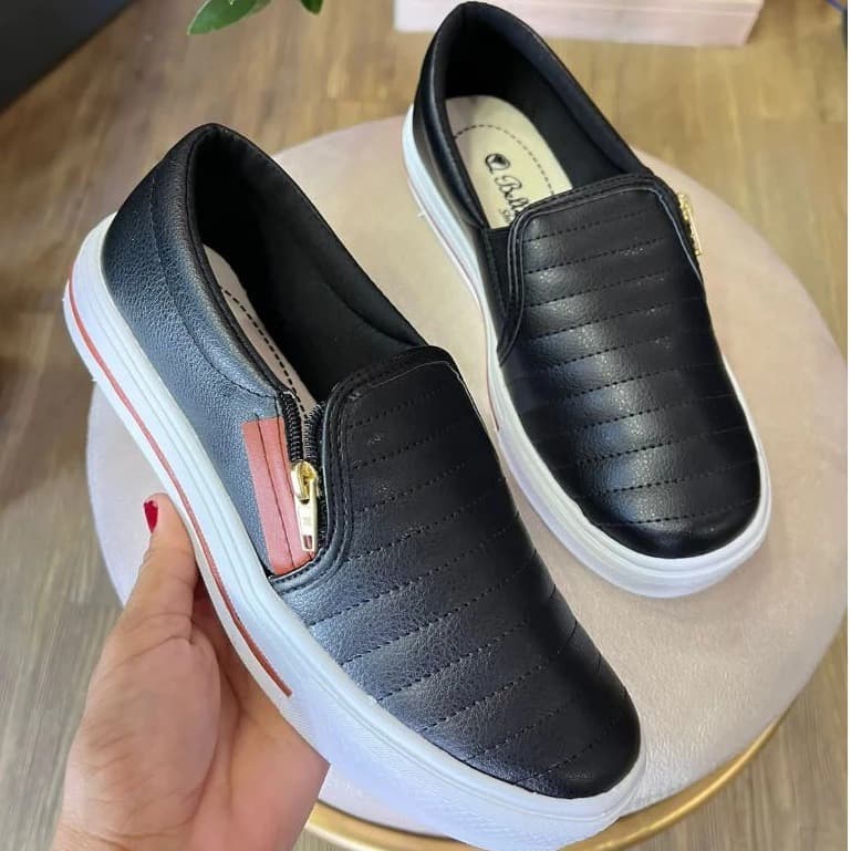 Tênis Feminino Casual Slip On Calce Fácil Confortável Leve Para Trabalho Passeio Envio Imediato