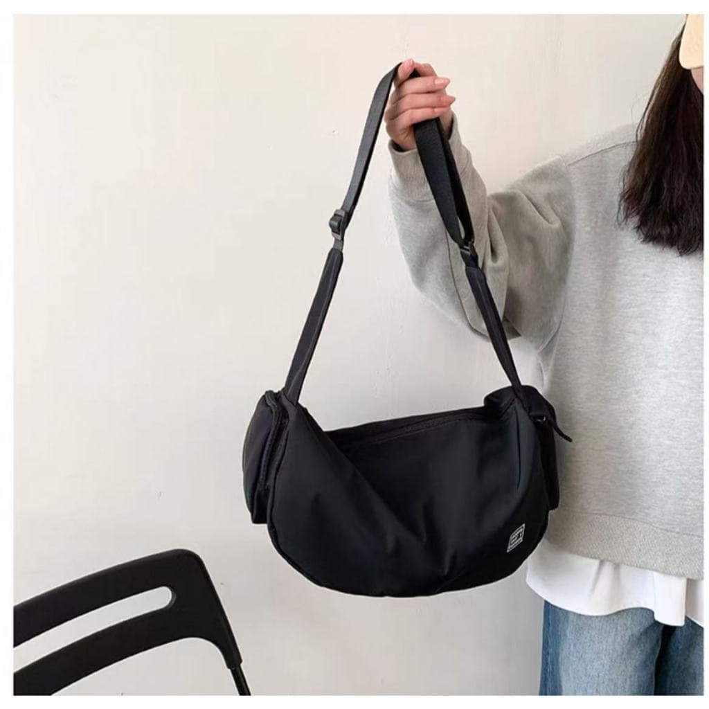 StreetBag Bolsa Unisex De Academia Viagem Trabalho Fitness em Poliéster Impermeável com Espaço Interno e Alças Múltiplas