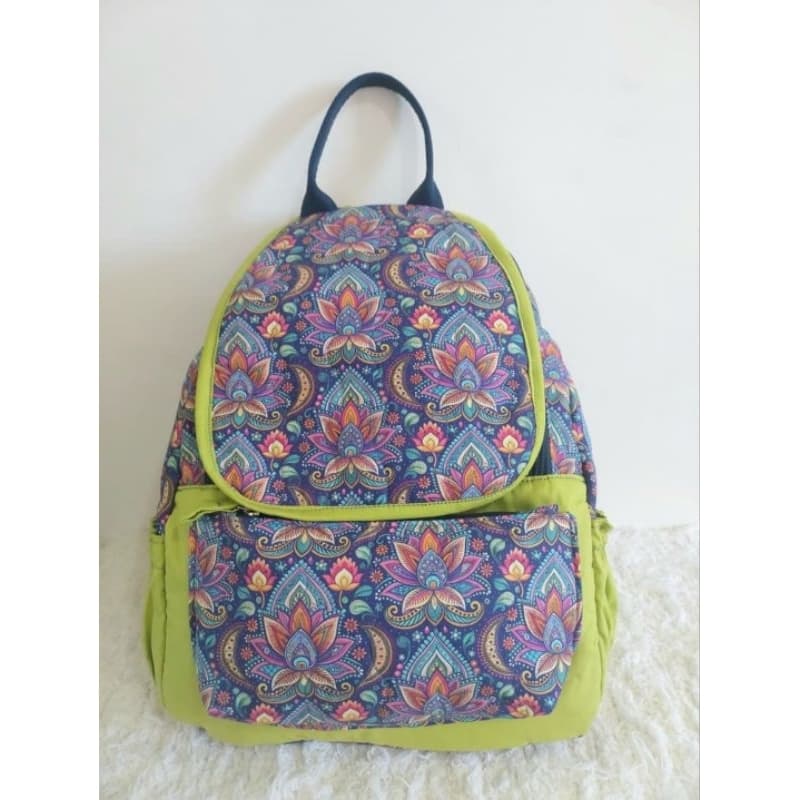 Mochila Urban, Estampa flor de lotus, Mochila de passeio, Bolsa feminina, Mochila de tecido, Mochila artesanal
