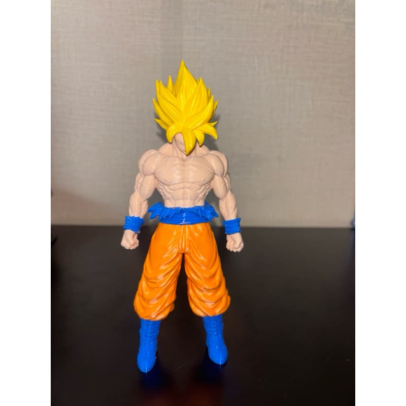 Boneco Goku Super Saiyajin Dragon ball Z 20cm -Action Figure em Impressão 3D
