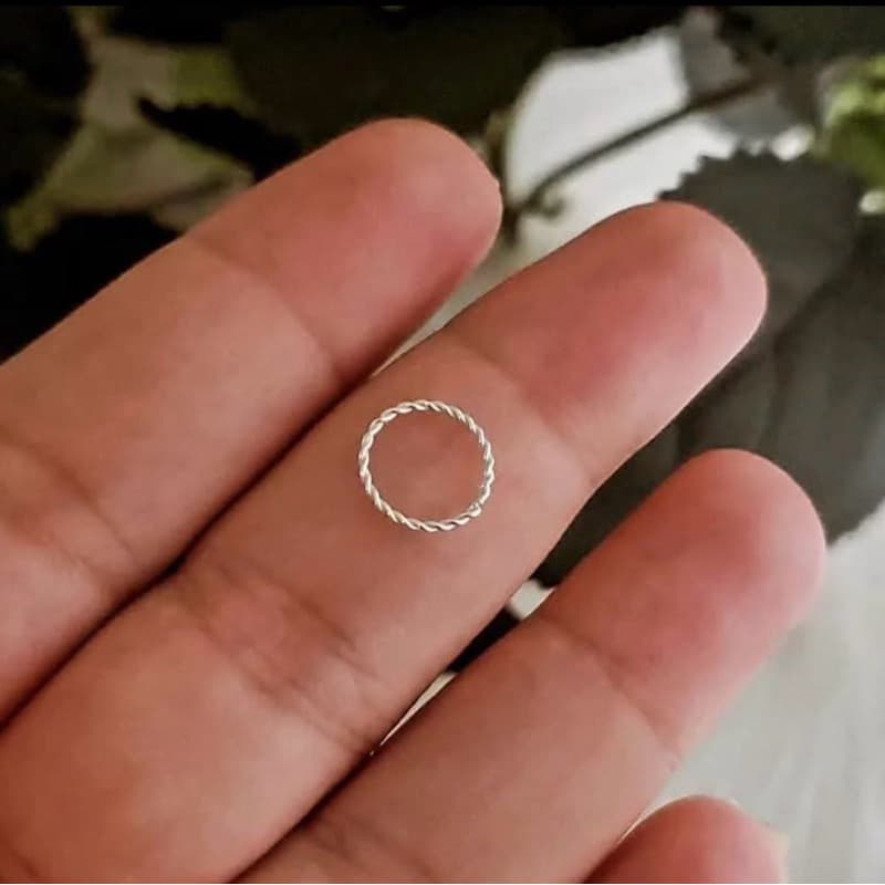 Piercing de Nariz Argolinha 10mm Prata 925 Legítima Torcida Delicada Hipoalergênica - PIERTC