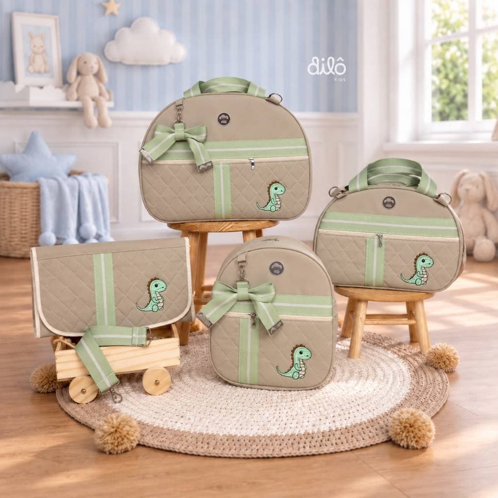 Kit de bolsas maternidade personalizada para menino, dinossauro e safari. Bolsas de bebê, Dilô Kids.